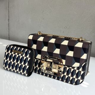 🤎👜IT DECO🤩 Ak patríte medzi ženy, ktoré si vyberajú to najlepšie a vedia oceniť hodnotu pravého remesla, Cromia IT Deco...